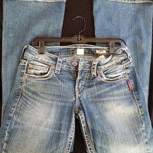 Women's Silver Jeans W26/L31 Flare